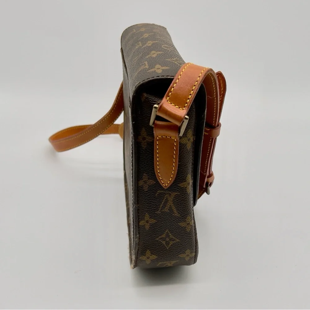 0572JPL-Preloved Louis Vuitton Vintage Monogram Saint Cloud GM - Picture 3 of 15